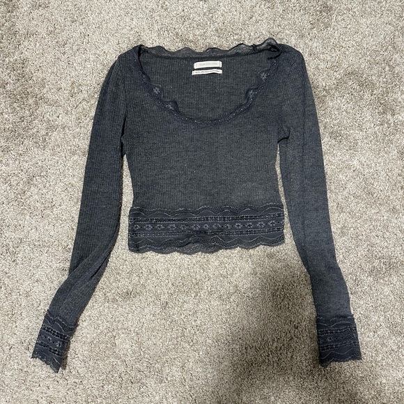 Urban outfitters gray lace crop top - Picture 4 of 7